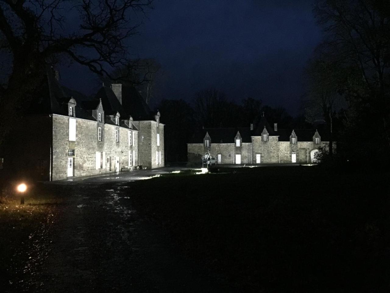 Chambres D'Hotes Chateau De La Croix Chemin Saint-Leger-des-Pres Buitenkant foto